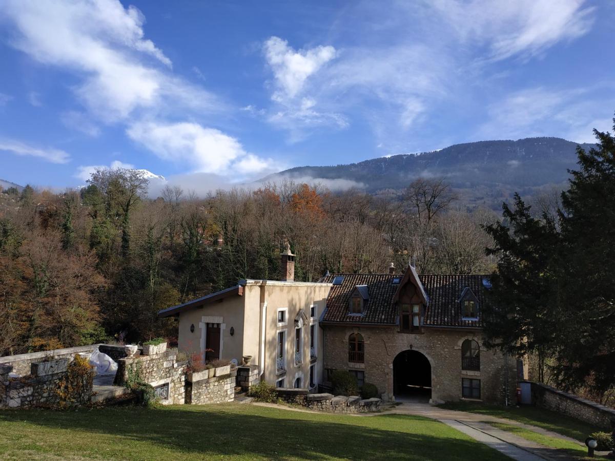Appartement Chateau Uriage-Chamrousse Saint-Martin-dʼUriage Zewnętrze zdjęcie